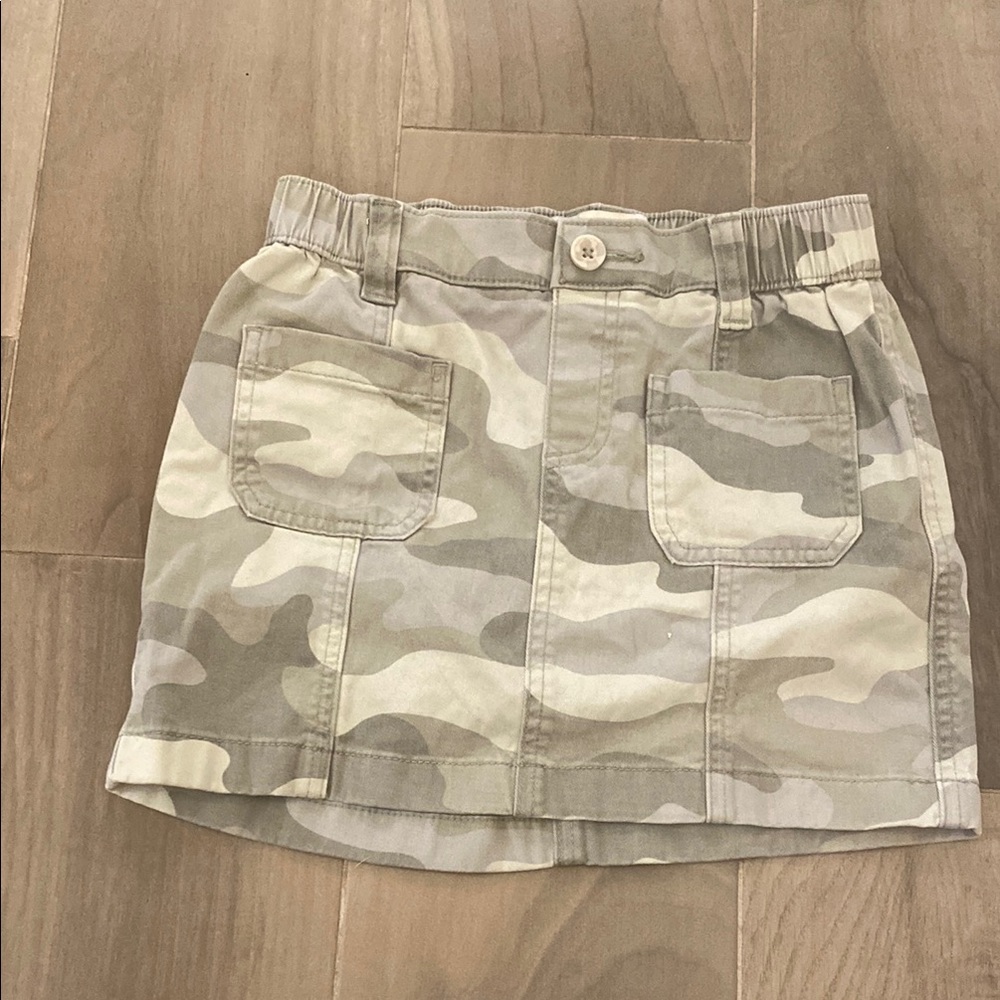 Abercrombie kids Camouflage Mini Skirt, Sz 9/10